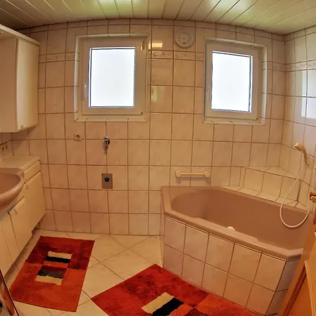 Appartamento Chris, Naehe Center Parcs Leutkirch - 2sz Im Allgaeu,privatparkplatz *